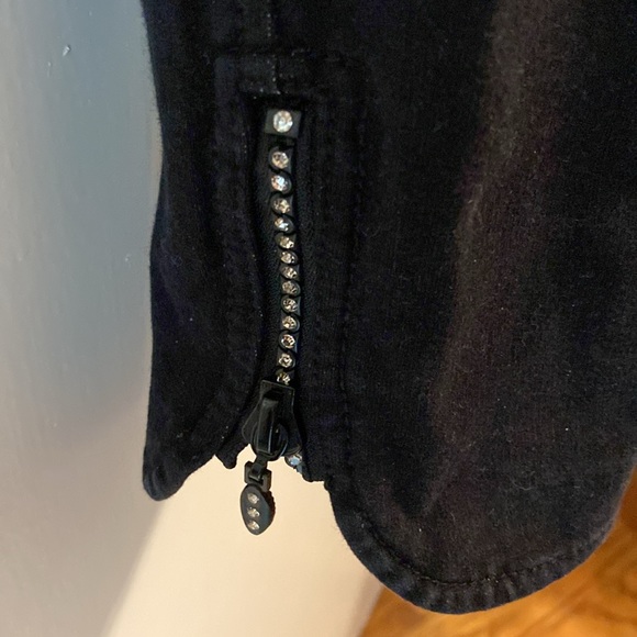 Quacker Factory DreamJeannes. XS. Black leggings. - Picture 3 of 9